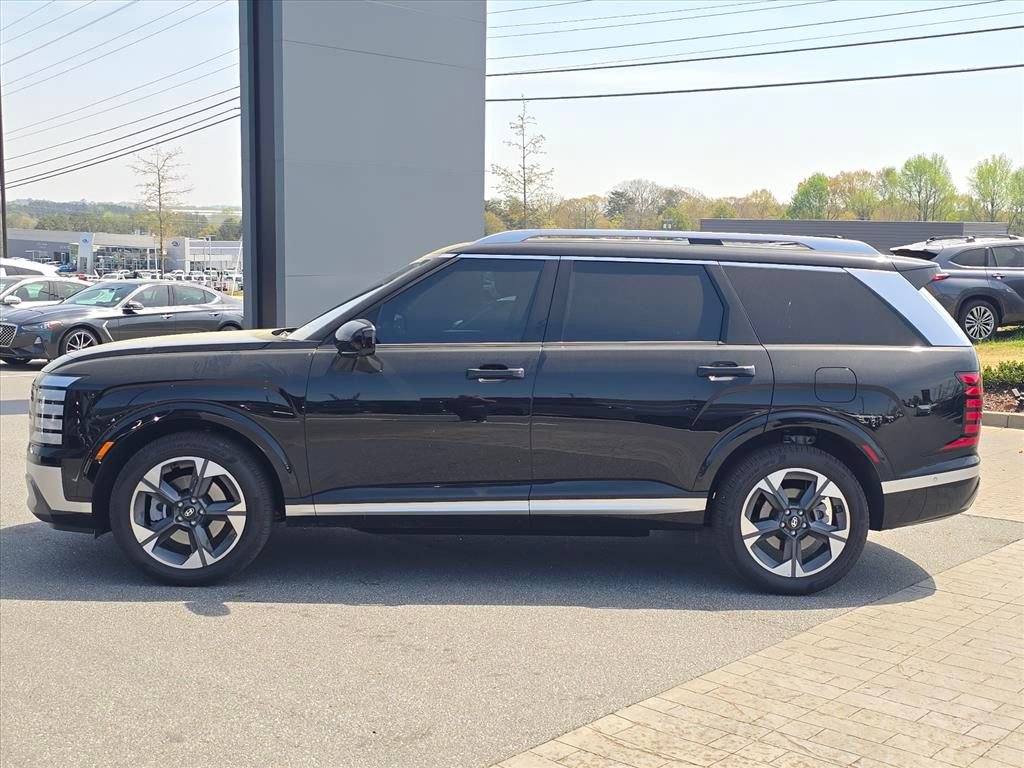 Used 2026 Hyundai Palisade Limited FWD image 6