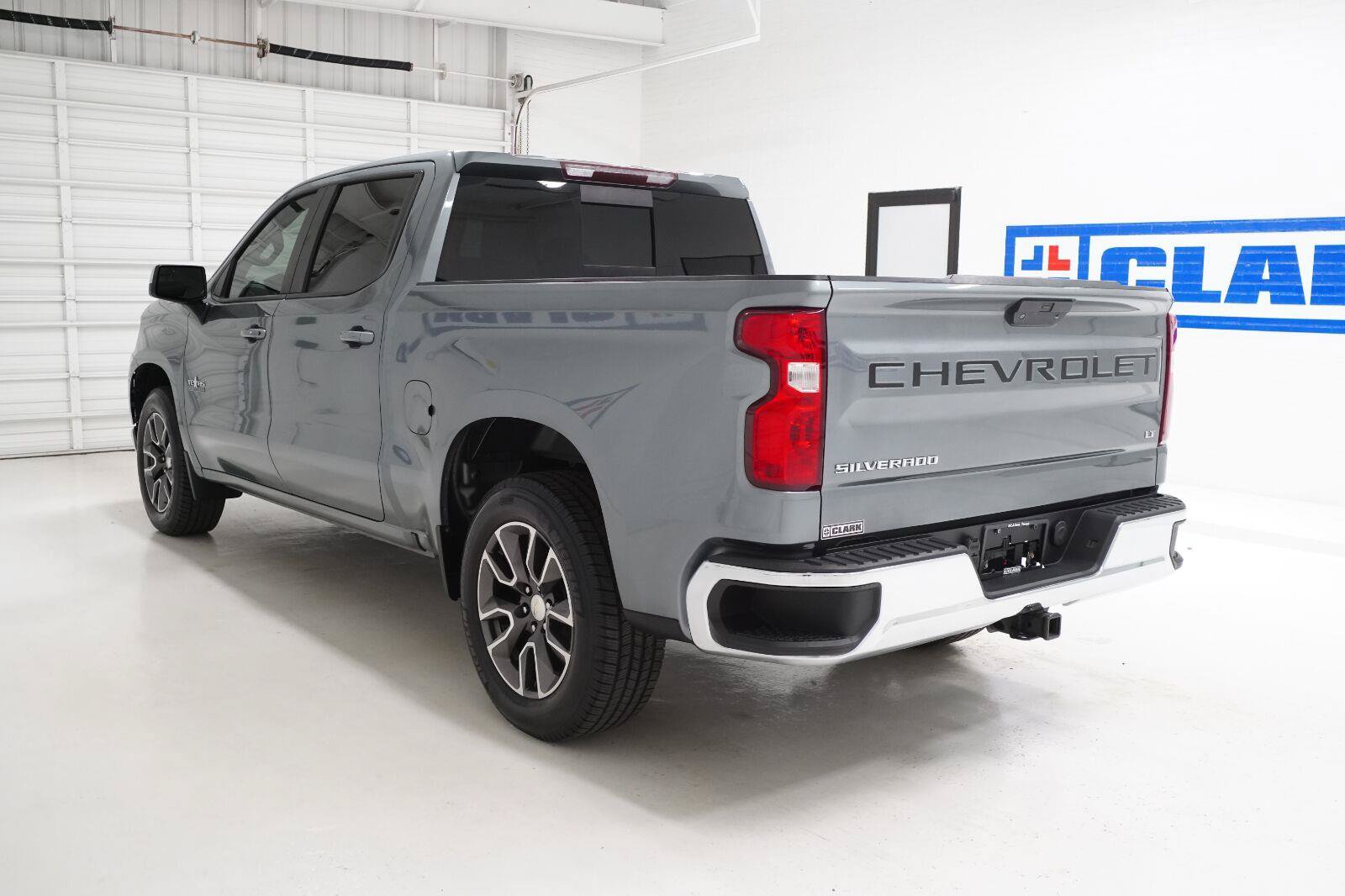Used 2020 Chevrolet Silverado 1500 LT w/ Texas Edition RWD image 24