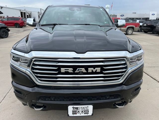 Used 2023 RAM 1500 Limited AWD/4WD image 2