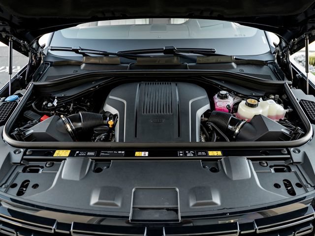 New 2026 Land Rover Range Rover Long Wheelbase Autobiography AWD/4WD image 42