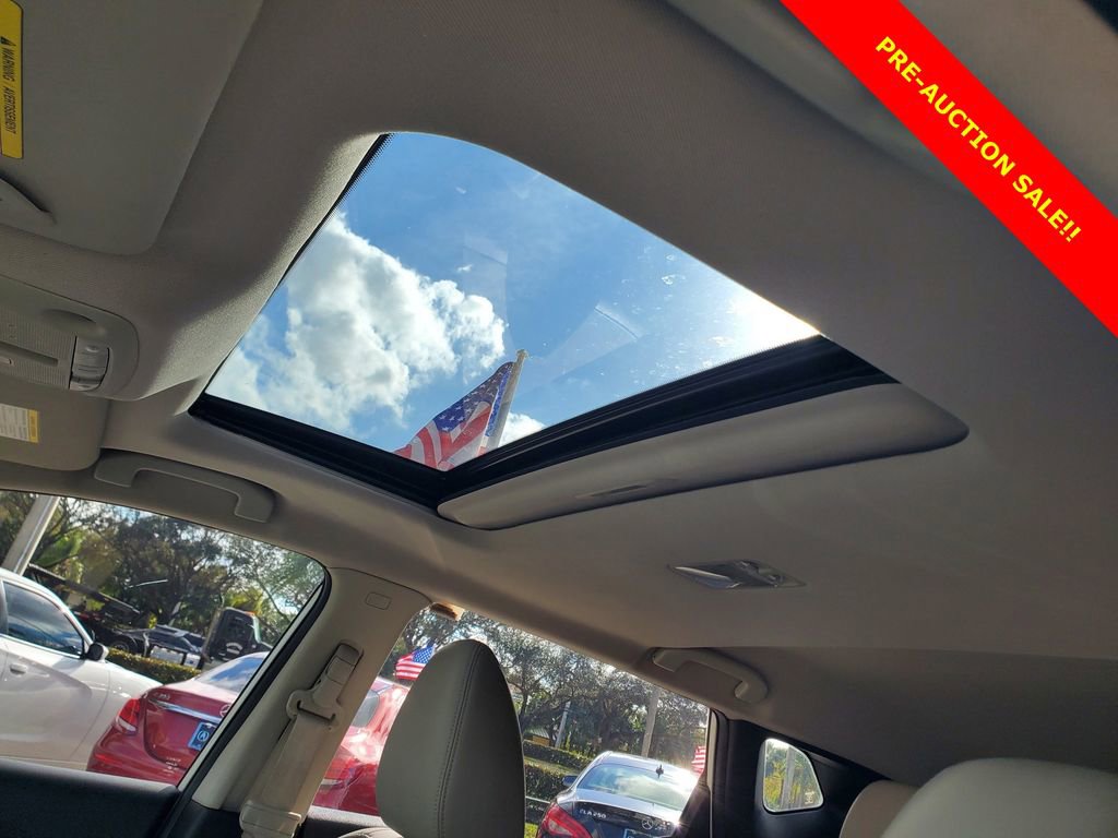 Used 2019 Nissan Rogue Sport SL w/ Premium Package image 17