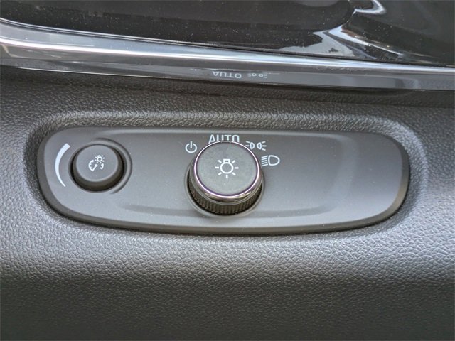 Used 2024 Buick Envista Avenir image 27