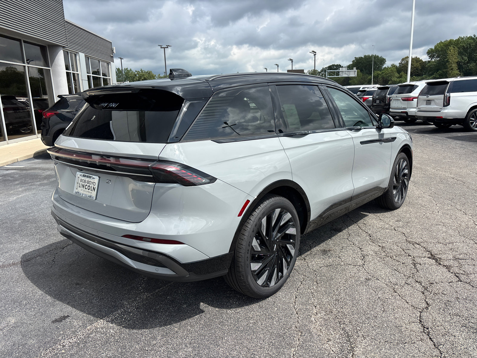 New 2026 Lincoln Nautilus Reserve AWD/4WD image 7