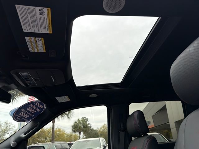 Used 2024 Ford F150 Lariat w/ Equipment Group 502A High image 25