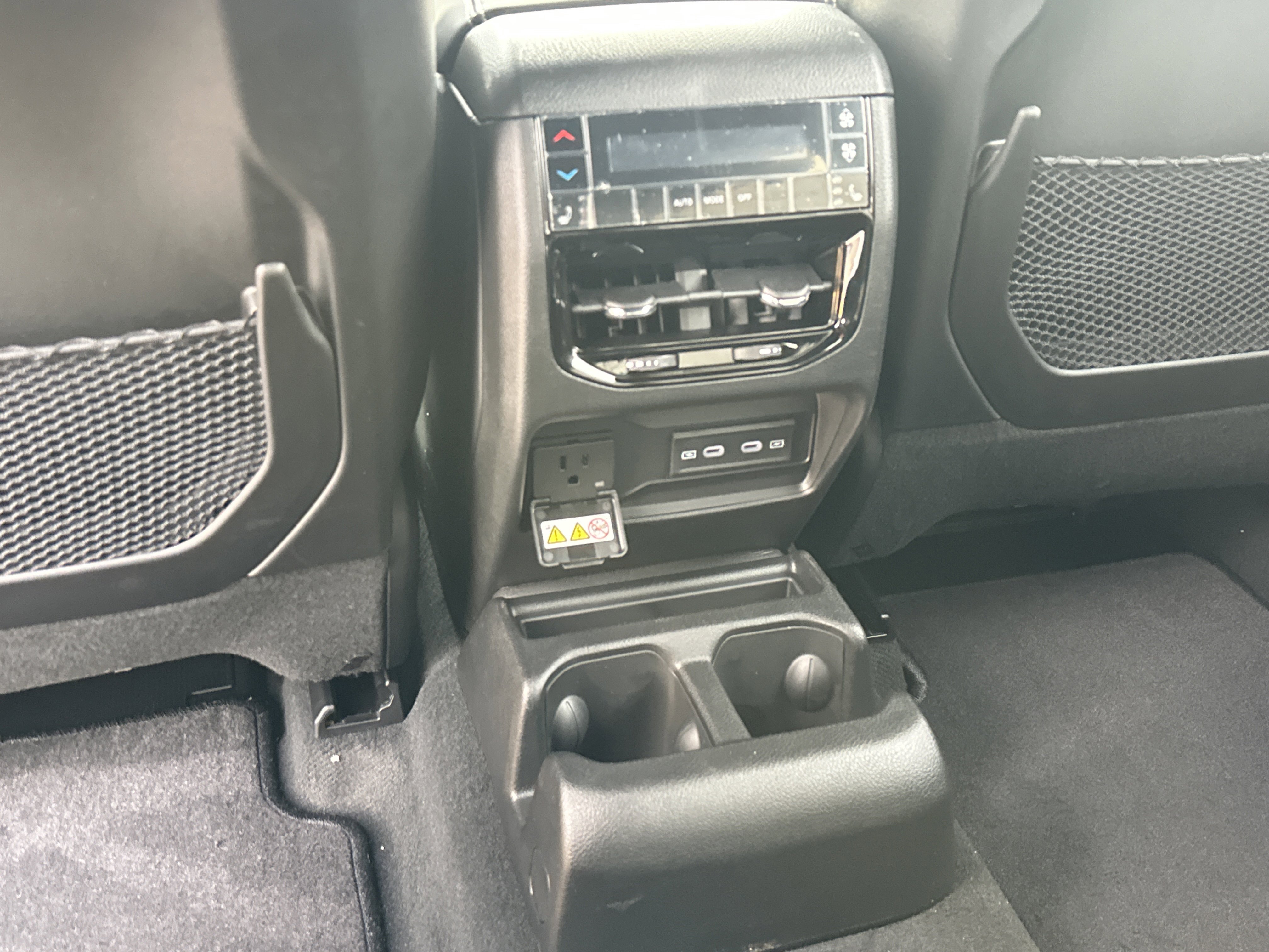 New 2026 Jeep Grand Cherokee L Limited image 31