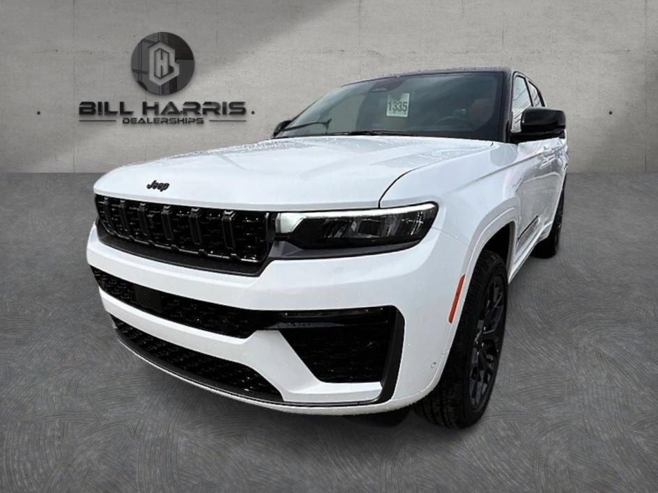 New 2026 Jeep Grand Cherokee Summit w/ Obsidian Package AWD/4WD image 1