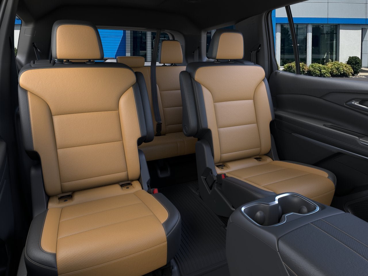 New 2027 Chevrolet Traverse Z71 w/ LPO, Floor Liner Package AWD/4WD image 17