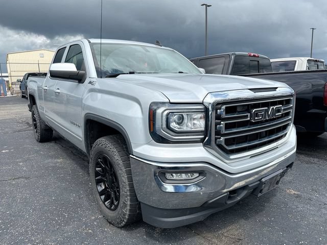 Used 2016 GMC Sierra 1500 SLE w/ SLE Value Package AWD/4WD image 5