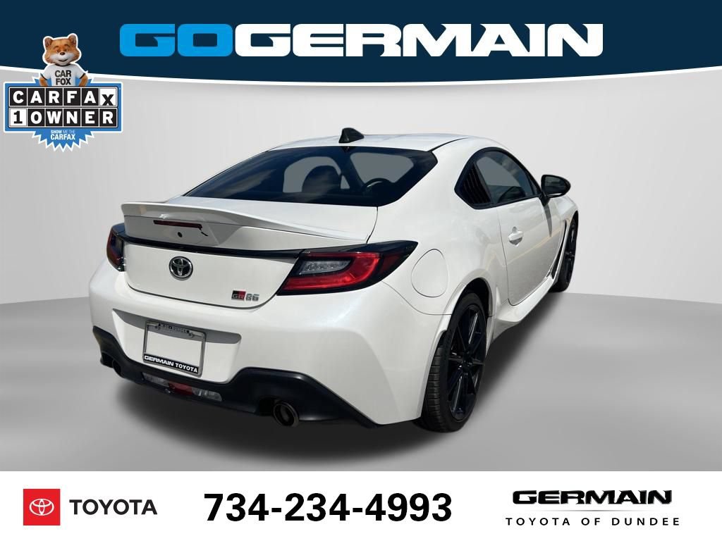 Used 2024 Toyota GR86 Premium RWD image 7