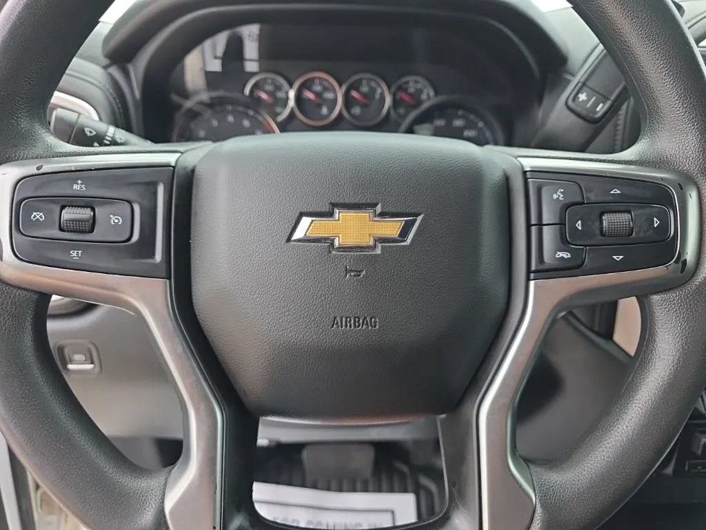 Used 2020 Chevrolet Silverado 3500 LT AWD/4WD image 21