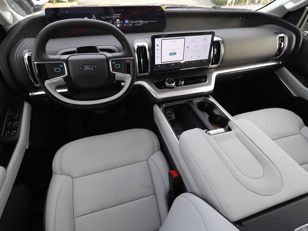 New 2025 Ford Expedition Max Platinum w/ Platinum Ultimate Package image 10