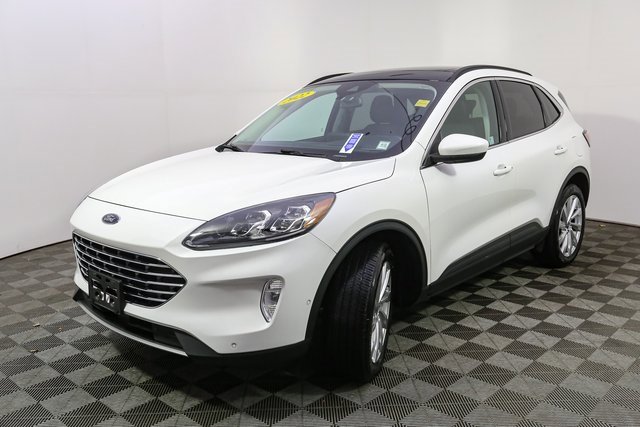 Used 2022 Ford Escape Titanium w/ Titanium Elite Package image 5