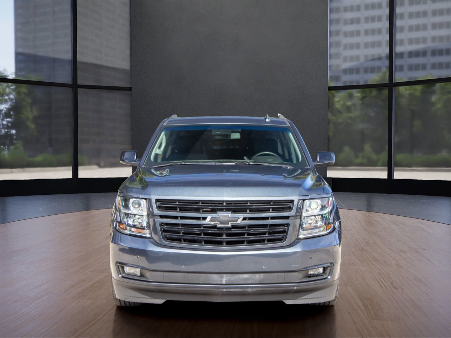 Used 2019 Chevrolet Suburban Premier w/ RST 6.2L Performance Edition image 2