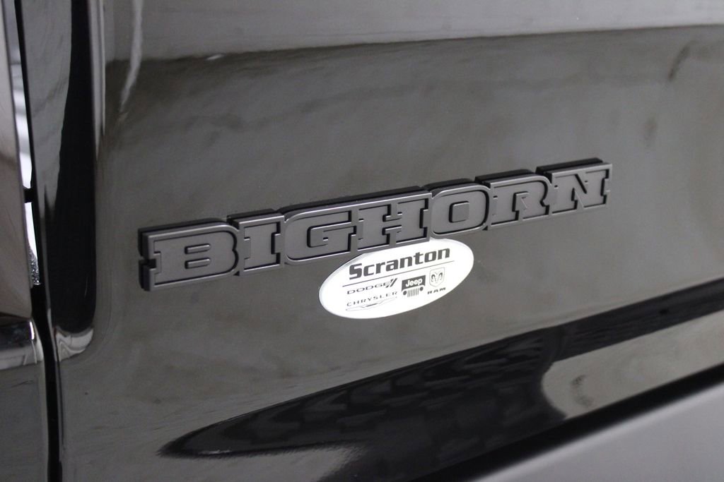 New 2026 RAM 1500 4x4 Crew Cab image 45