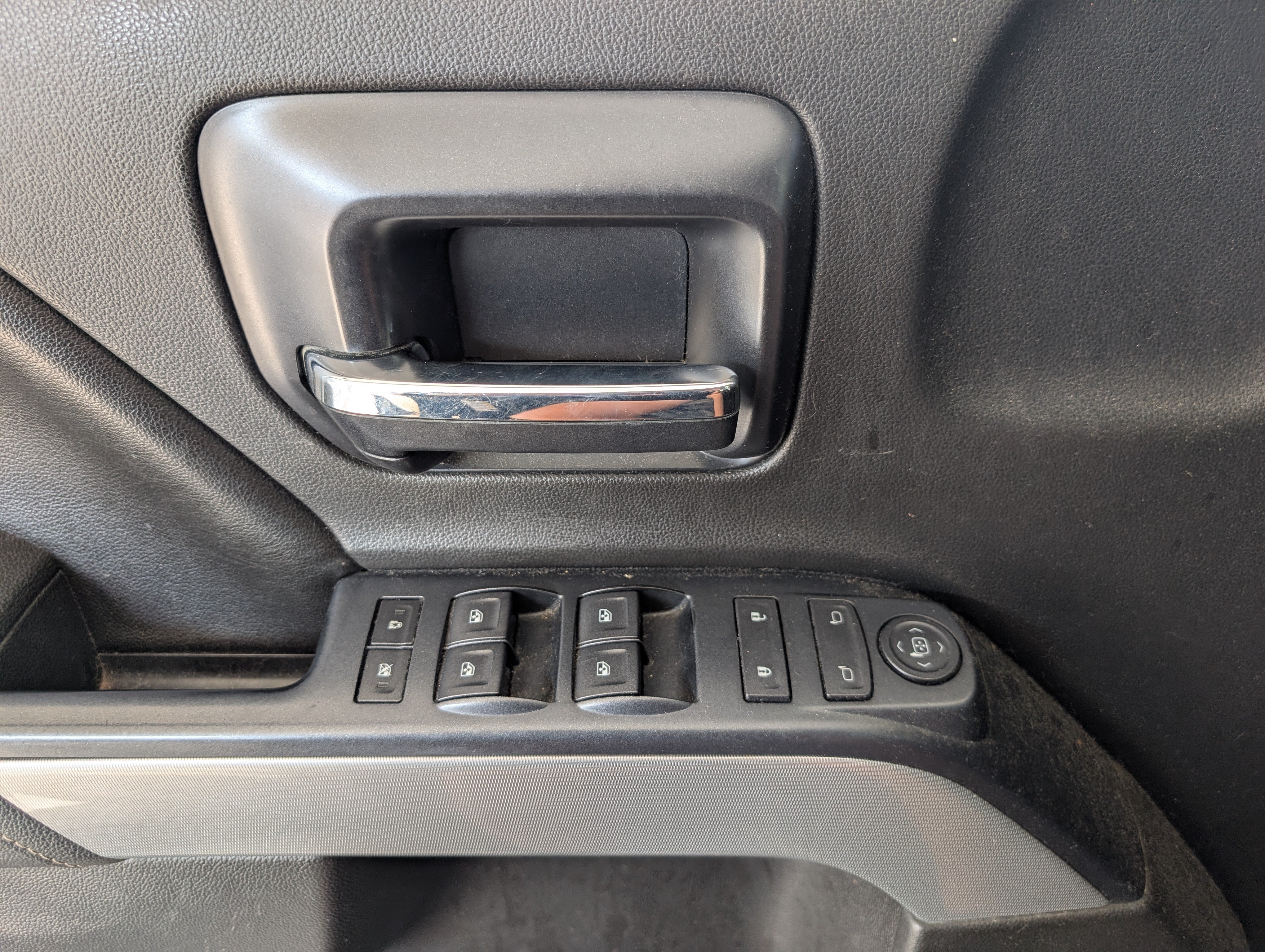 Used 2014 Chevrolet Silverado 1500 LT w/ All Star Edition AWD/4WD image 15