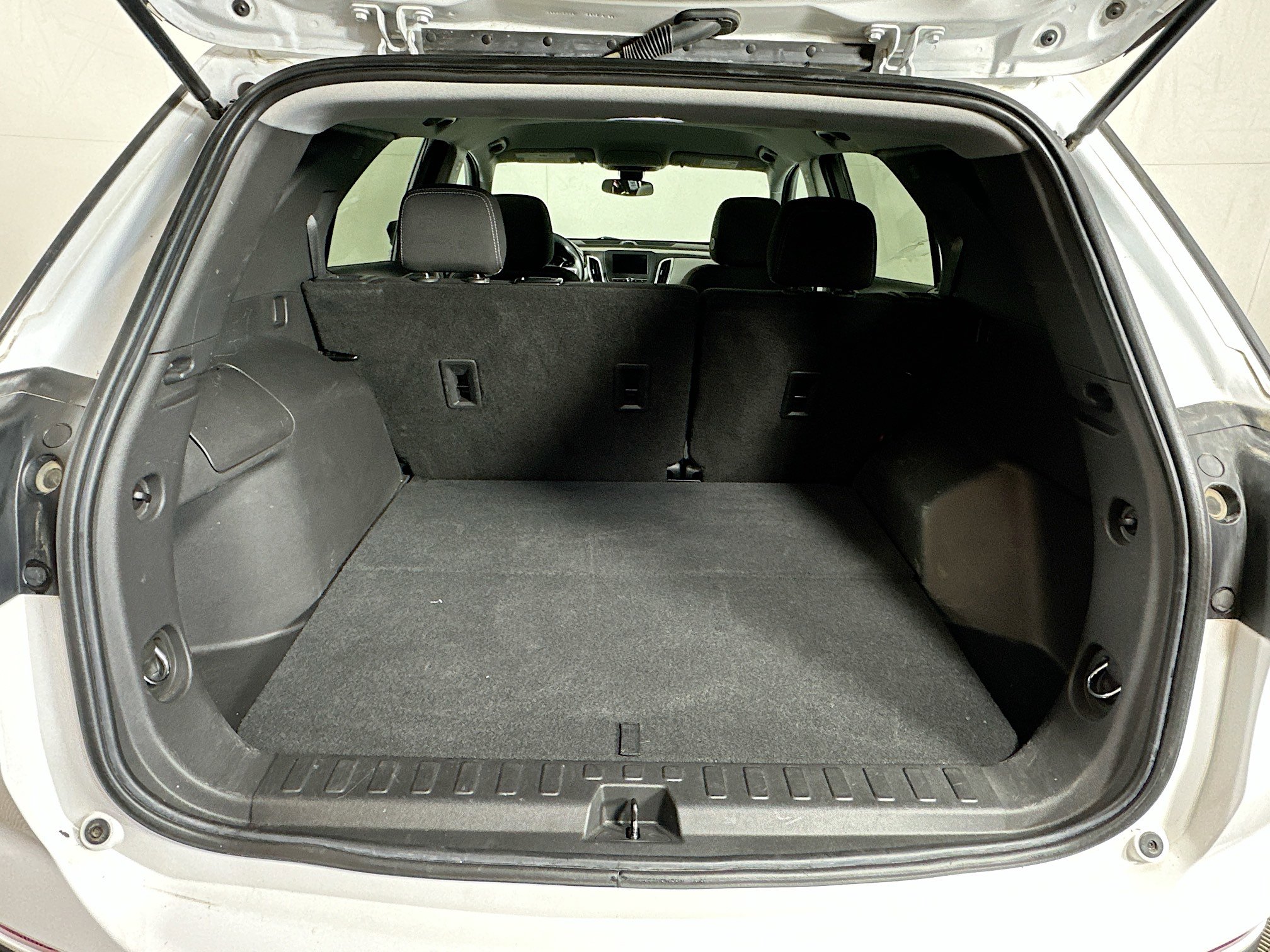 Used 2022 Chevrolet Equinox LS w/ LS Convenience Package image 23