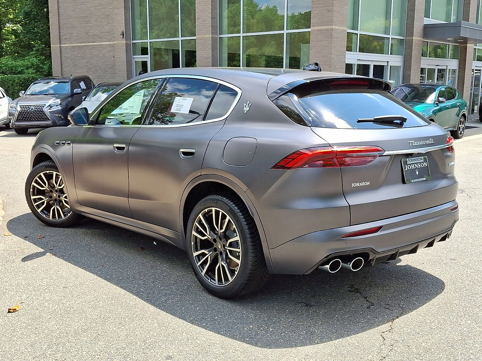 New 2025 Maserati Grecale GT image 11