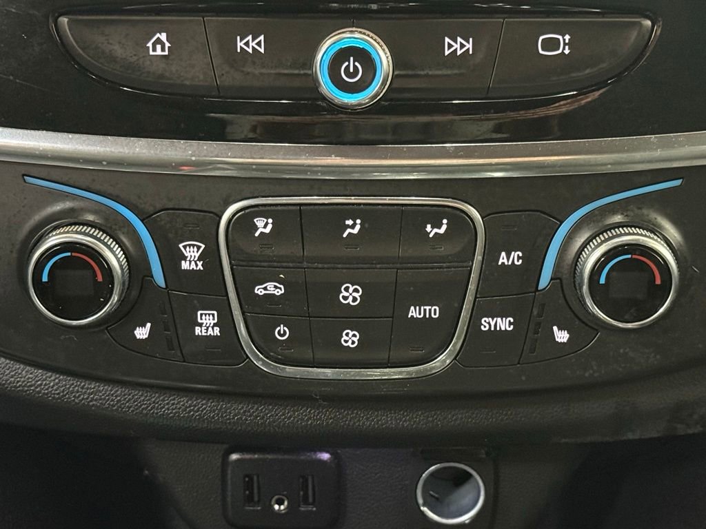 Used 2023 Chevrolet Traverse LT w/ LPO, Floor Liner Package image 17