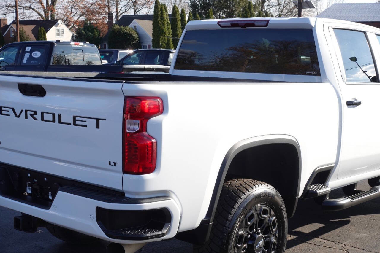Used 2023 Chevrolet Silverado 2500 LT w/ Z71 Sport Edition image 13
