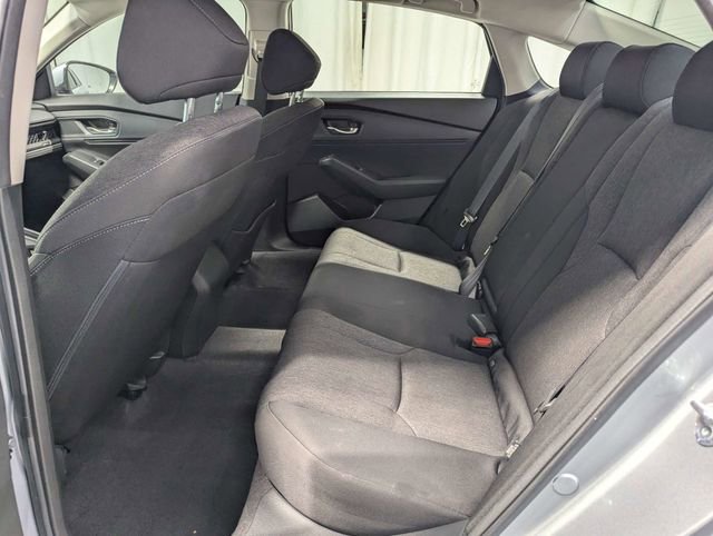 Used 2023 Honda Accord EX image 9