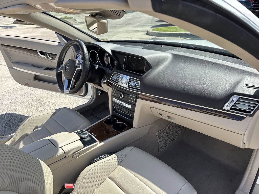 Used 2017 Mercedes-Benz E 400 Cabriolet image 30
