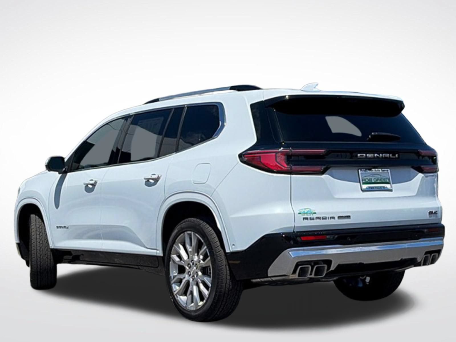 New 2026 GMC Acadia Denali w/ Super Cruise Package AWD/4WD image 4