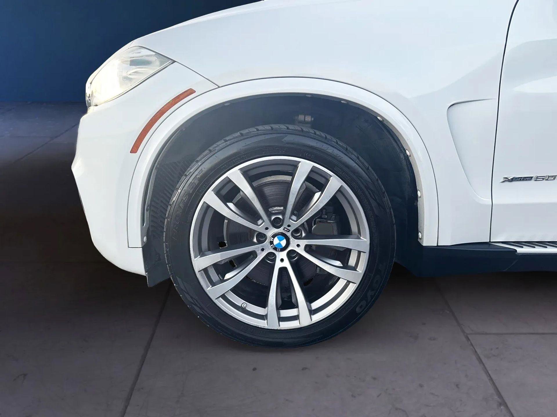 Used 2016 BMW X5 xDrive50i AWD/4WD image 9