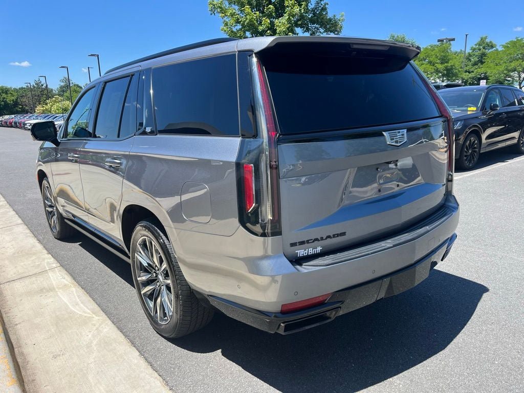 Used 2022 Cadillac Escalade Sport w/ Touring Package AWD/4WD image 7