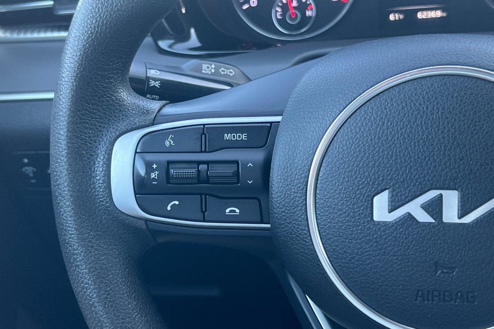 Used 2023 Kia K5 LXS FWD image 29