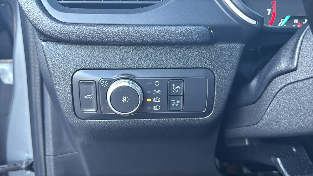 Used 2022 Ford Escape SEL AWD/4WD image 7