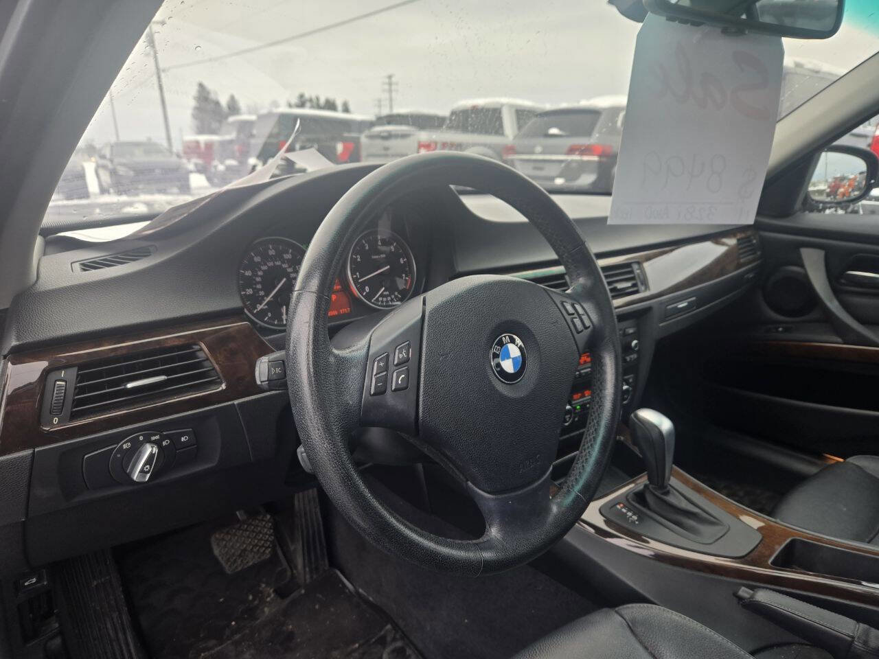 Used 2011 BMW 328i xDrive Sedan image 4