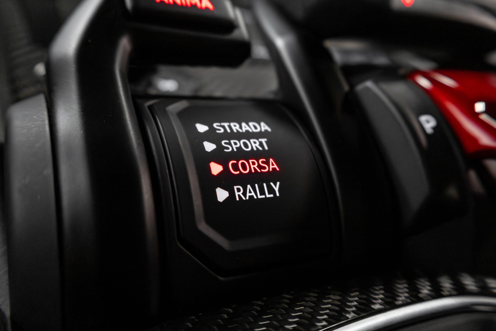 Used 2023 Lamborghini Urus Performante image 91