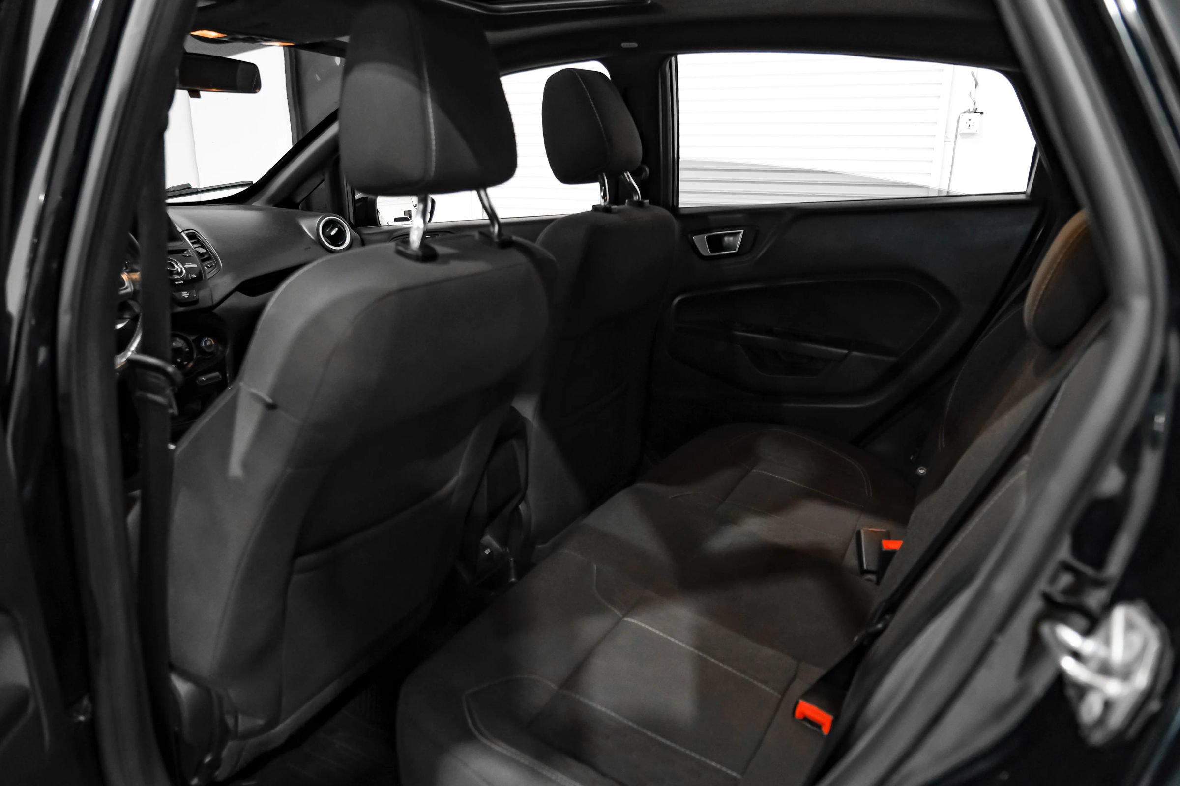 Used 2017 Ford Fiesta ST FWD image 39