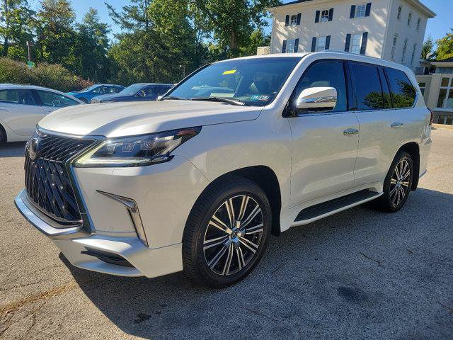 Certified 2020 Lexus LX 570 4WD w/ Sport Package image 3
