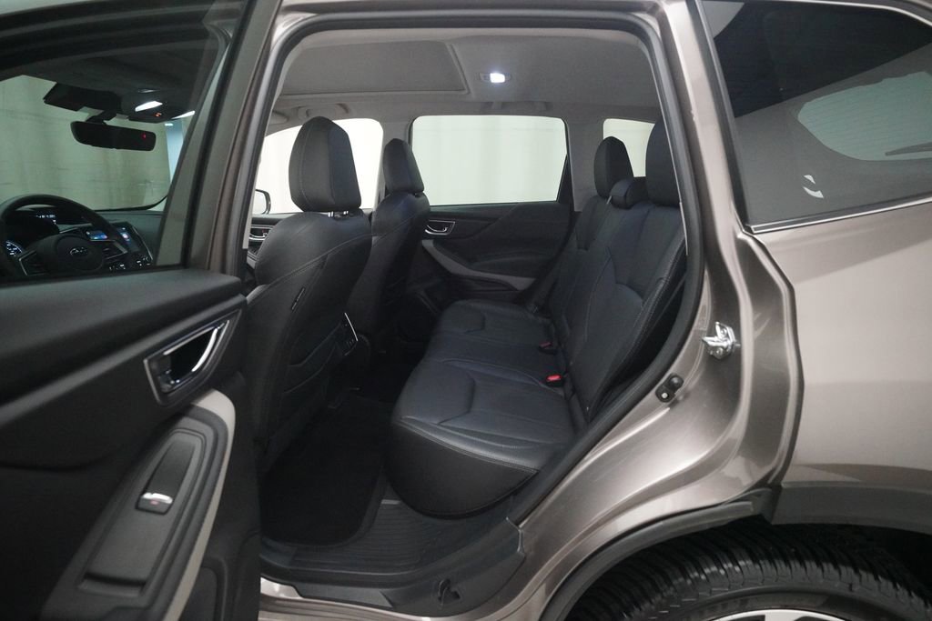 Certified 2023 Subaru Forester Limited AWD/4WD image 16