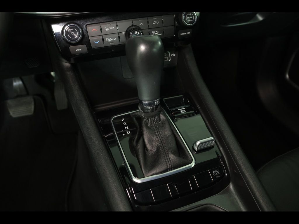 Used 2022 Jeep Compass Latitude image 27