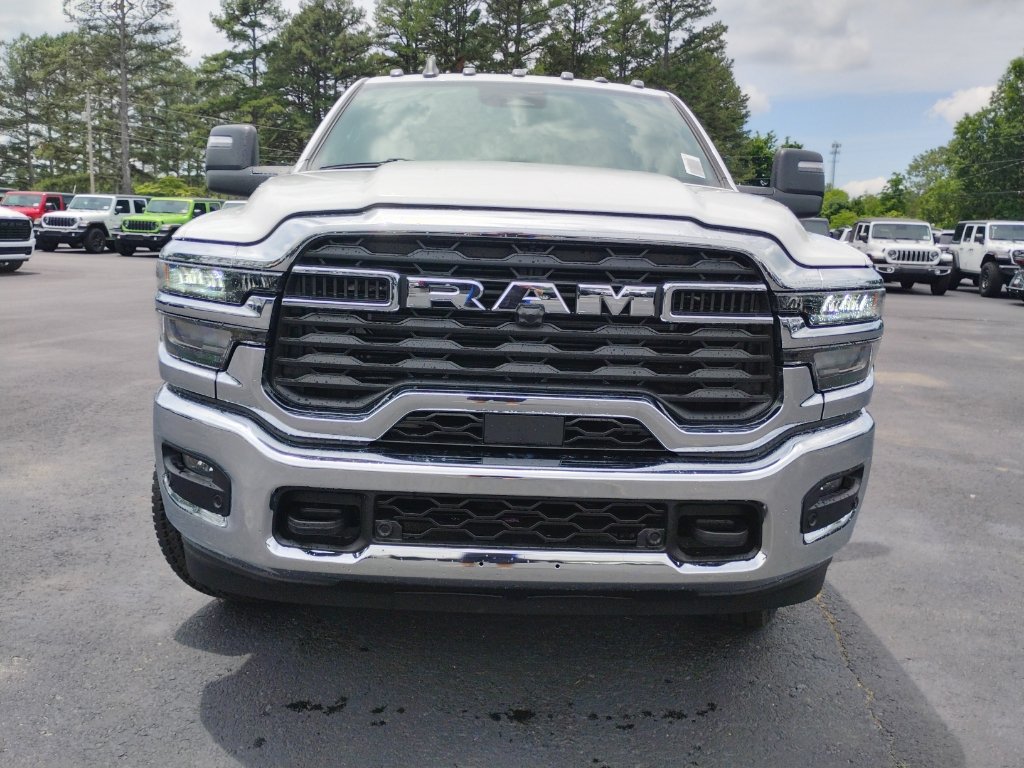 New 2026 RAM 2500 Tradesman AWD/4WD image 2