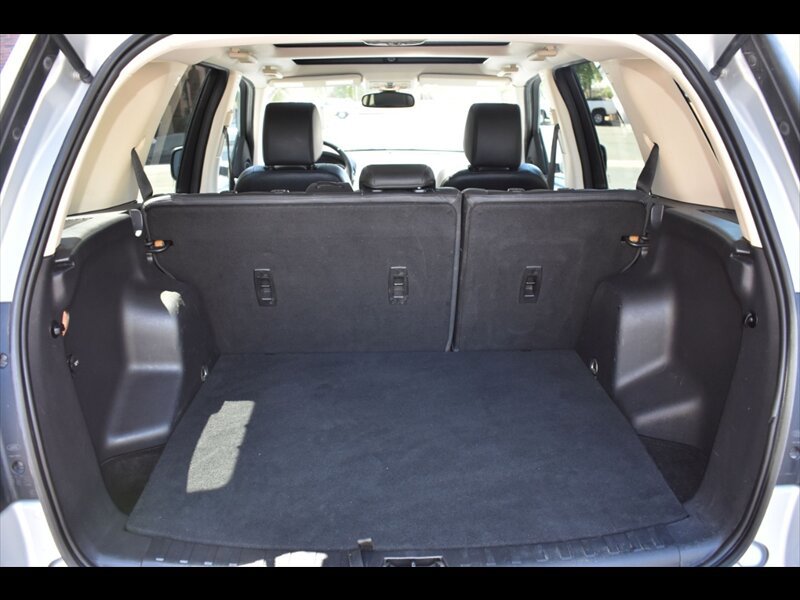Used 2014 Land Rover LR2 AWD/4WD image 24