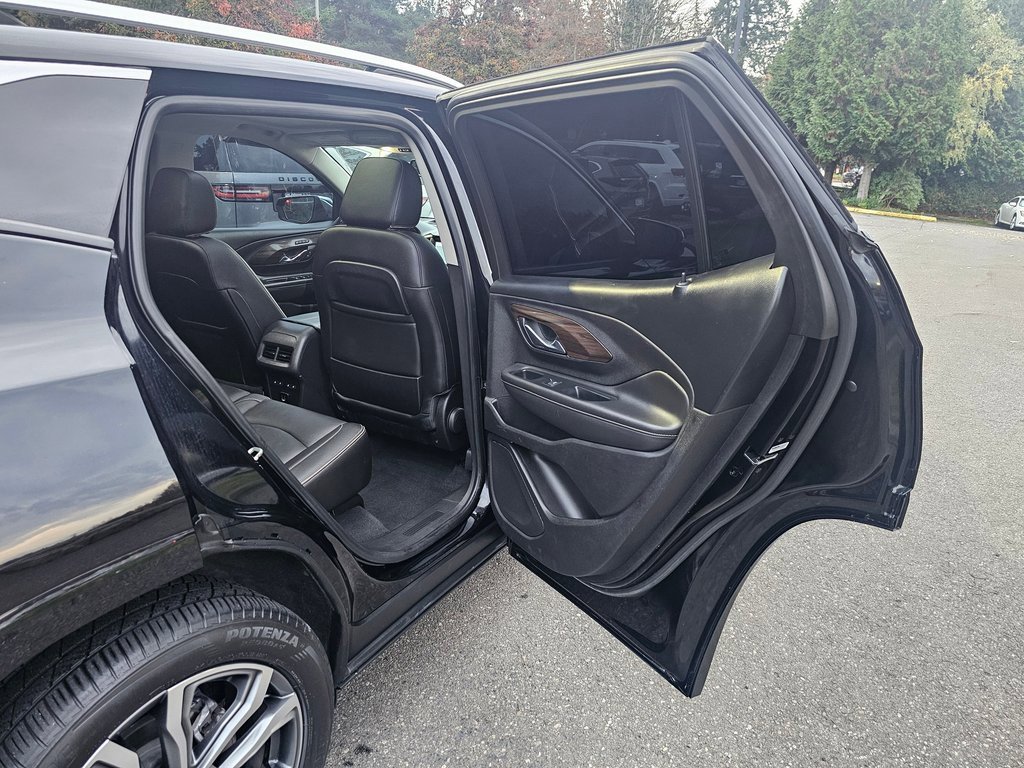 Used 2018 GMC Terrain Denali w/ Advanced Safety Package image 26