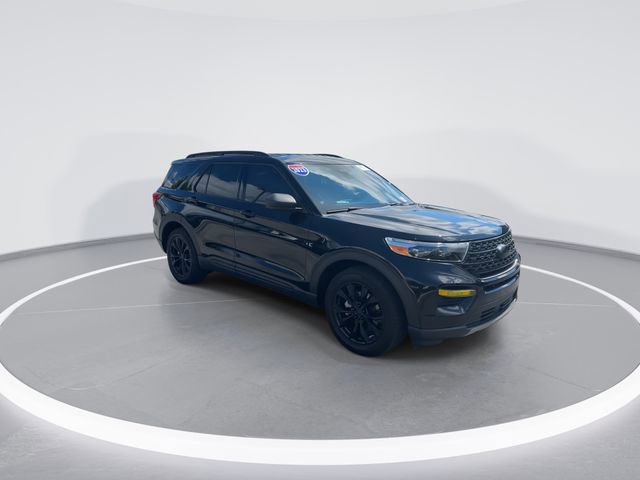 Certified 2023 Ford Explorer XLT w/ Equipment Group 202A RWD image 1