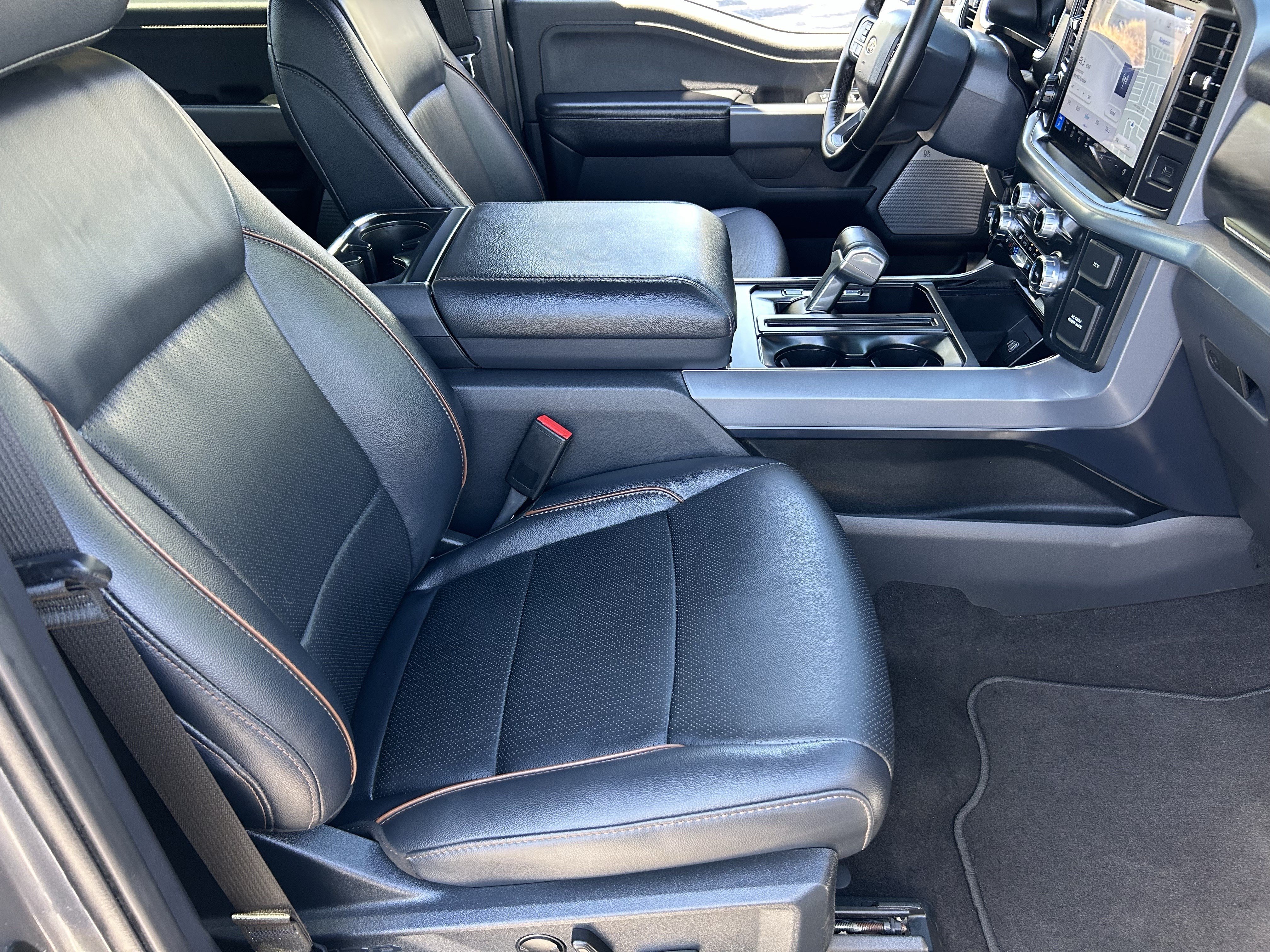 Used 2025 Ford F150 Lariat AWD/4WD image 9