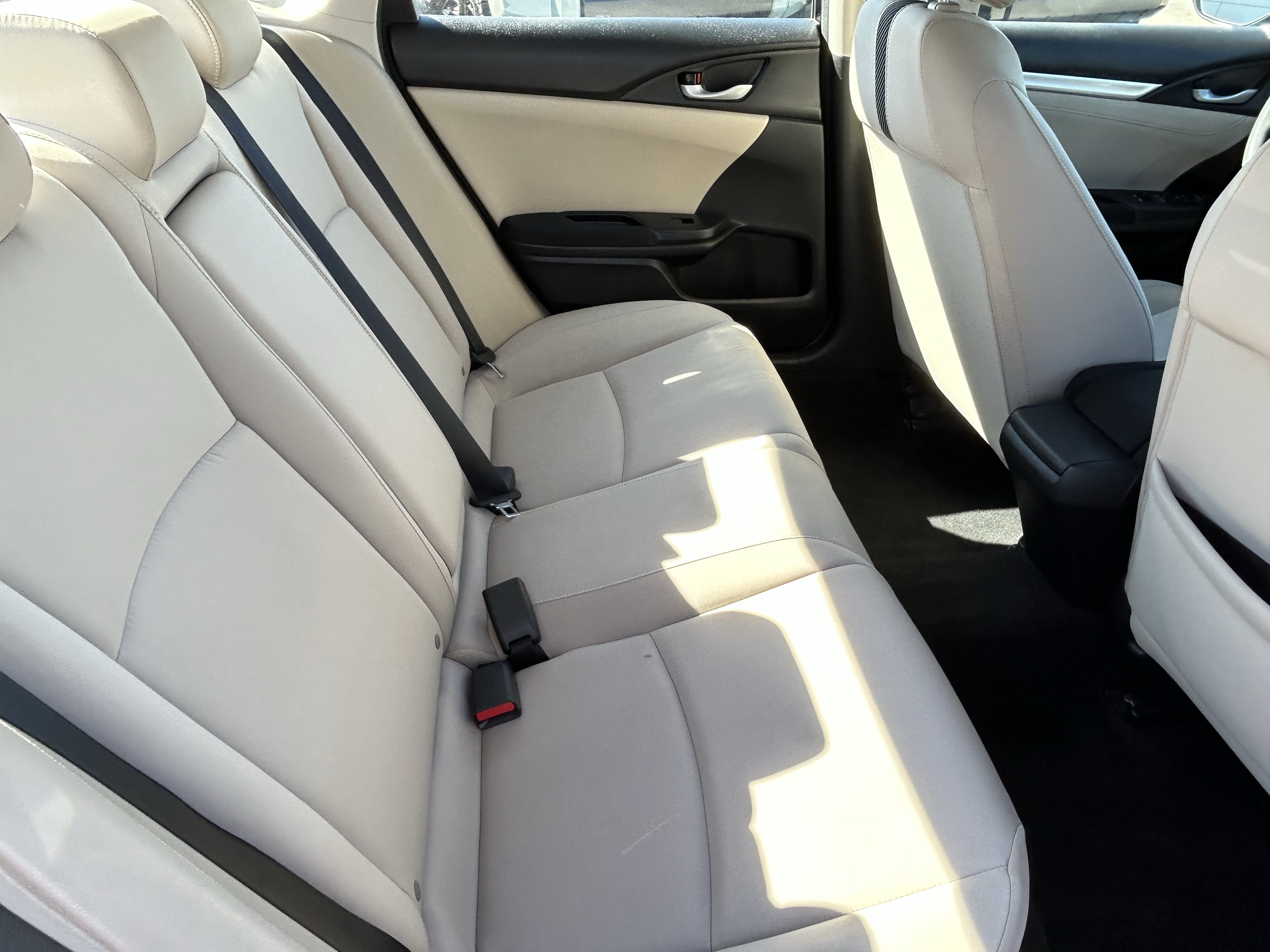 Used 2017 Honda Civic EX-T image 12