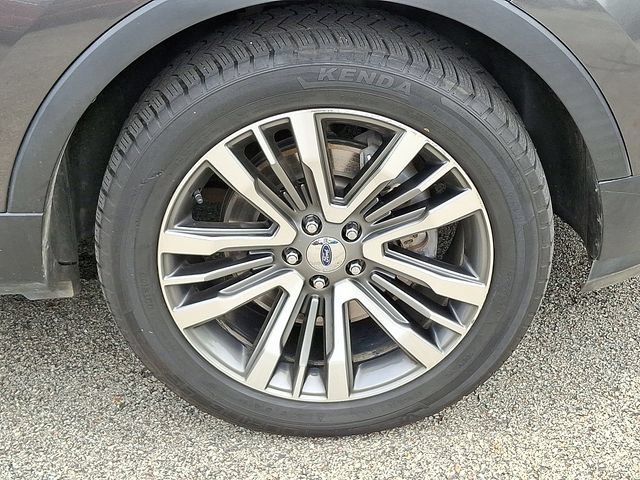 Used 2018 Ford Explorer Platinum AWD/4WD image 8