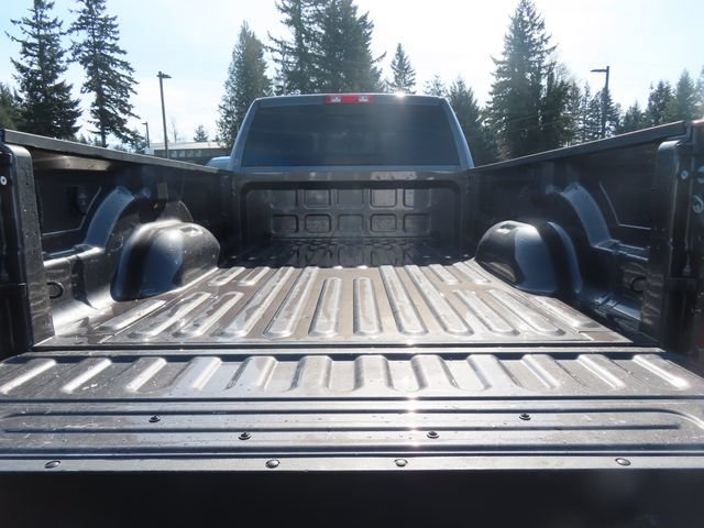 Used 2025 RAM 3500 Laramie AWD/4WD image 8