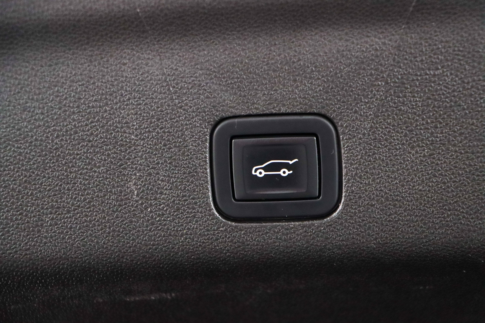 Used 2022 GMC Yukon Denali AWD/4WD image 35