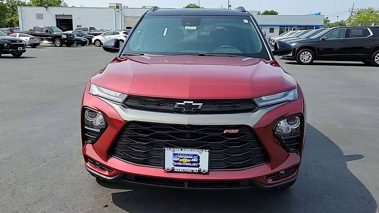 Certified 2023 Chevrolet TrailBlazer RS w/ Sun and Liftgate Package FWD image 3