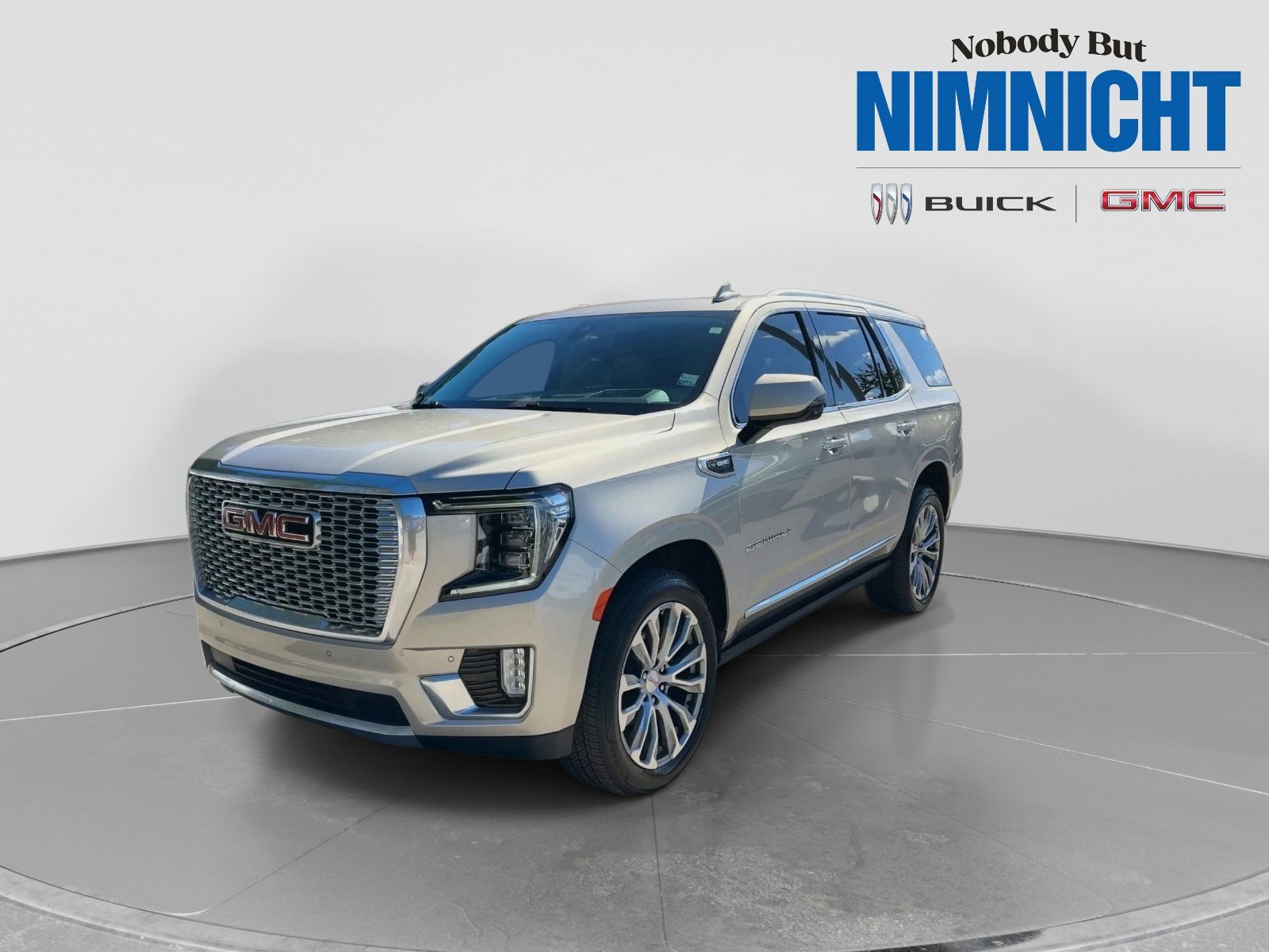 Used 2022 GMC Yukon Denali RWD image 3