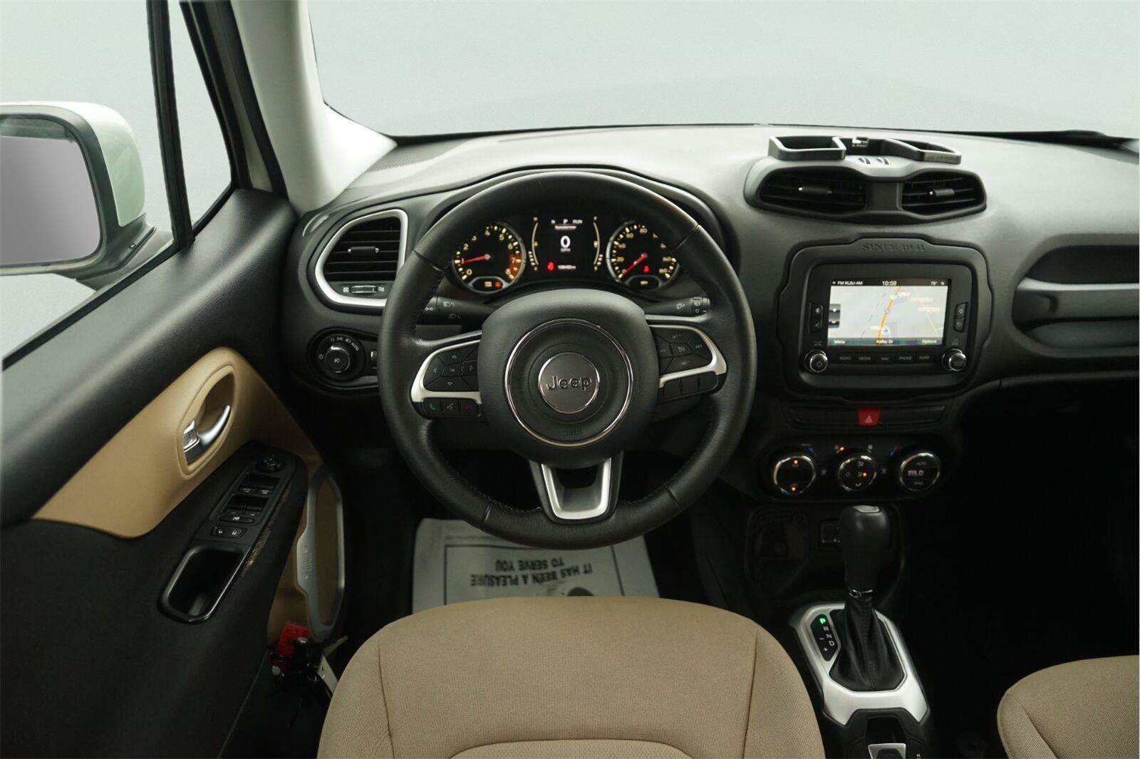 Used 2015 Jeep Renegade Latitude w/ Popular Equipment Group FWD image 21