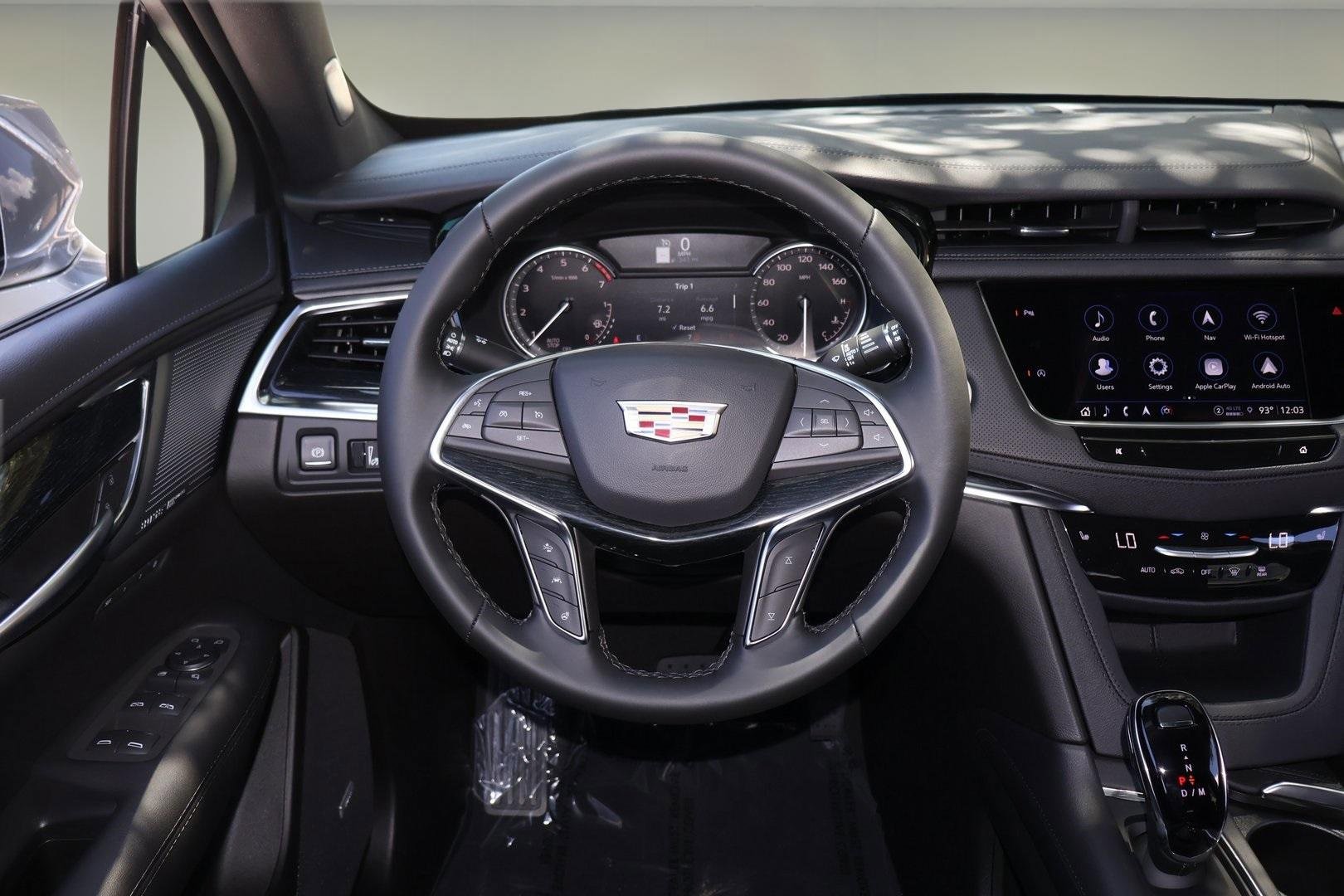 New 2025 Cadillac XT5 Premium Luxury image 15