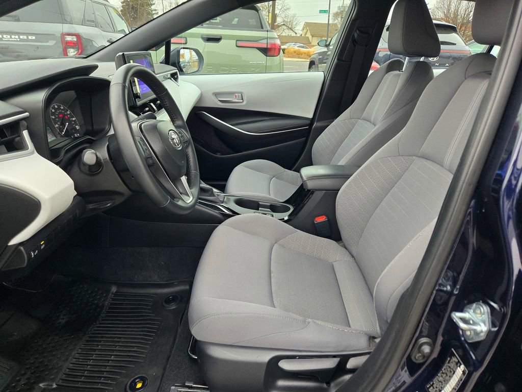 Used 2025 Toyota Corolla SE image 26